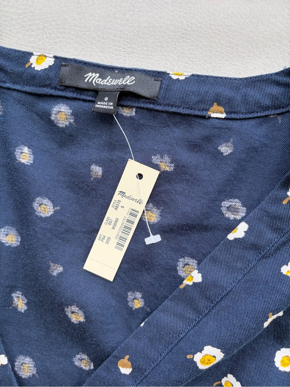 NEW Madewell Daylily midi dress in Daisy Dots - Picture 2 of 6